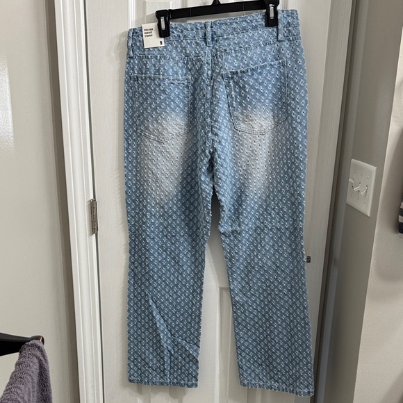 Chic High Rise Blue Patterned Jeans - Picture 3 of 7